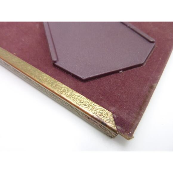 Vintage Gold Tone Picture Frame Standing Desk Frame Flower Edge 10" x 8" - Picture 5 of 5